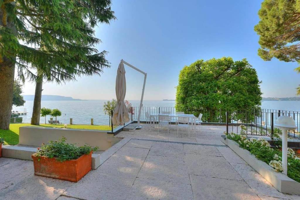 Appartamento 33 Rose Gardone Riviera Exteriör bild
